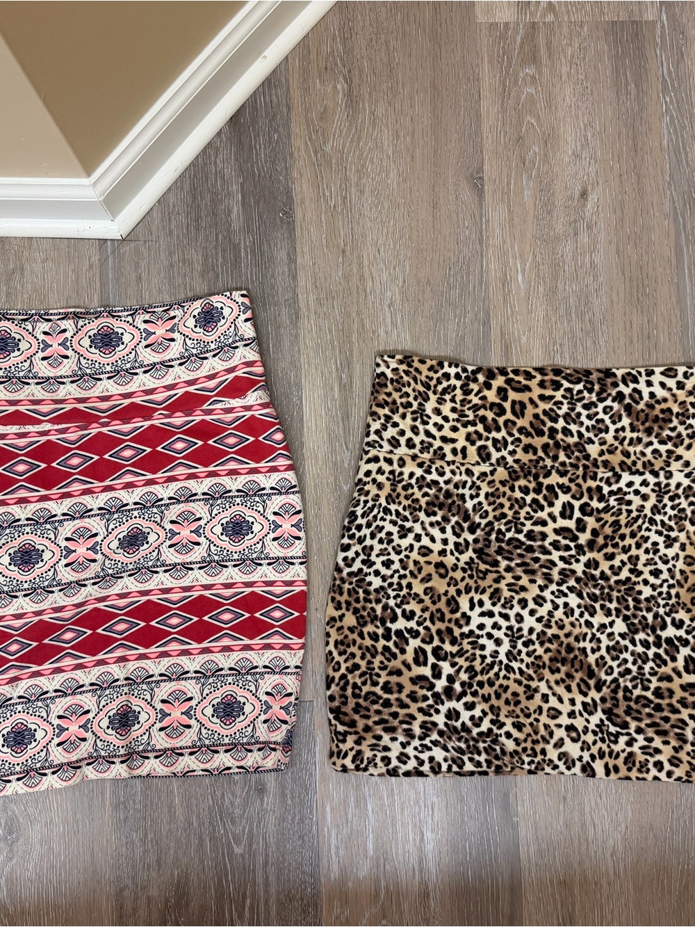 Charlotte Russe Leopard Print Mini Skirt - Brown & Black